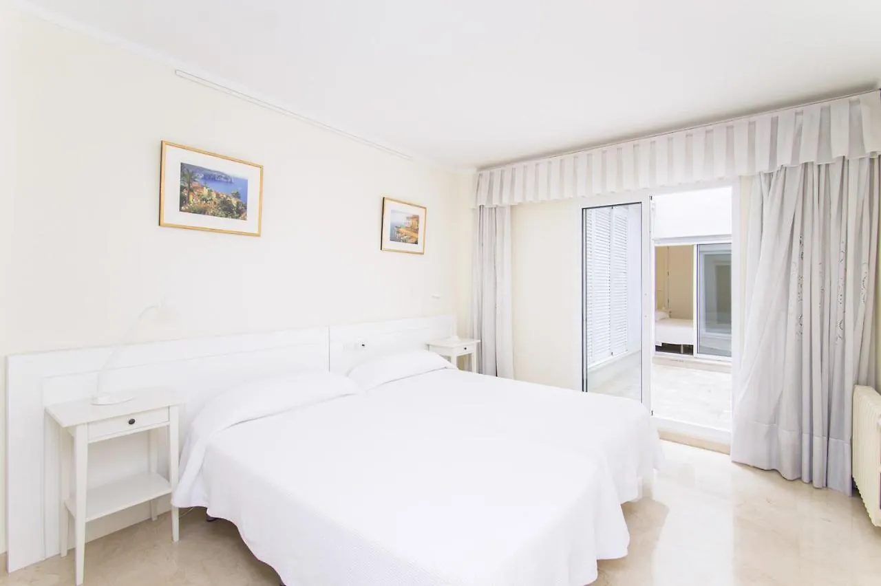 Appartement Seafront Ap Acuario à Port de Pollença