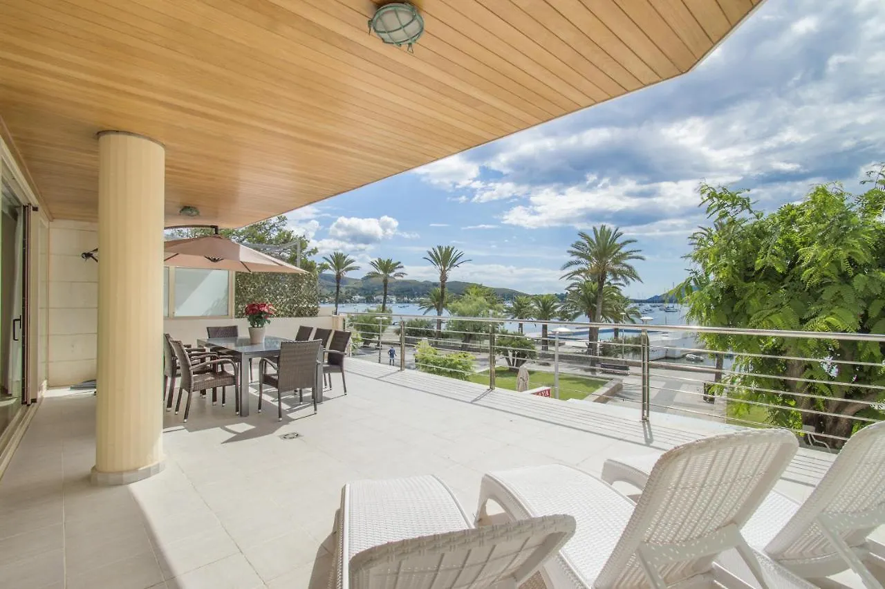 Appartement Seafront Ap Acuario à Port de Pollença Espagne